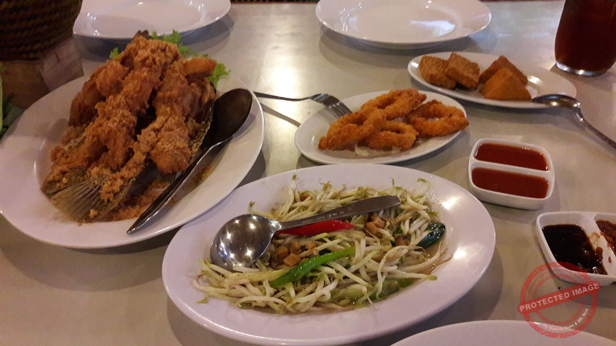 Usaha Restoran Lesehan Gurame