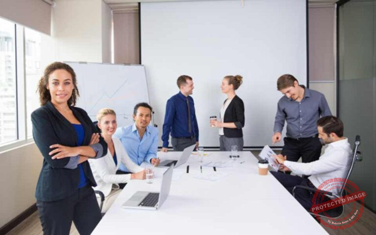 Apa Itu Entrepreneur? Arti, Ciri & Contohnya